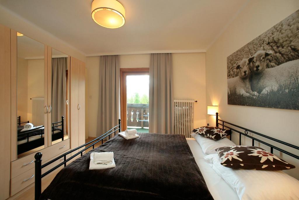 Edelweiss Am See Zell am See Room photo